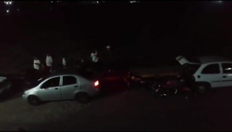 Música a todo volumen y peleas: escenario que altera la tranquilidad en barrio de San Antonio