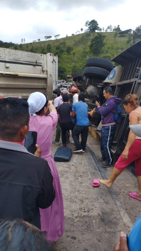 Tragedia en Nicaragua: 19 muertos en accidente de bus