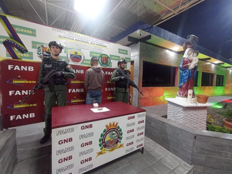 Detenido en Vega de Aza con droga en su cuerpo