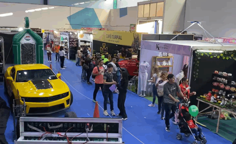 La vitrina comercial más larga de Latinoamérica está en San Cristóbal