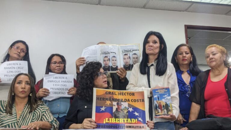 Familiares de presos políticos piden medidas humanitarias