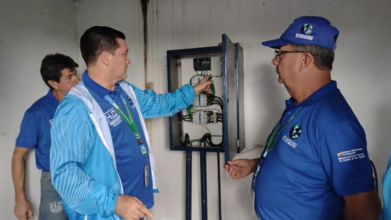 Hidrosuroeste celebra 33 años de creada