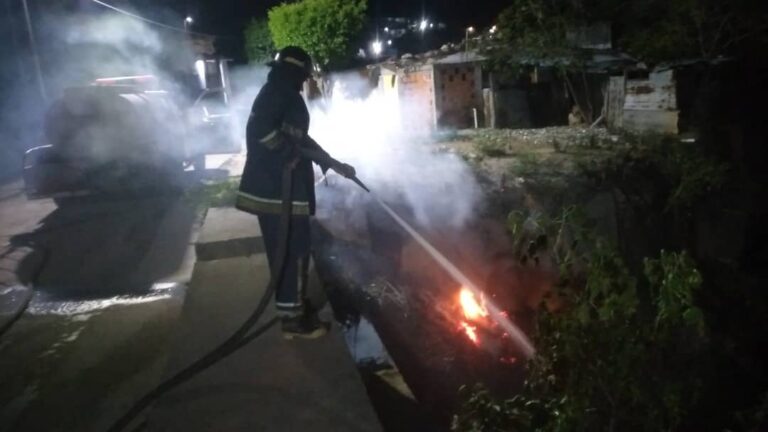 Siguen los llamados de emergencia por quema de desechos en San Antonio
