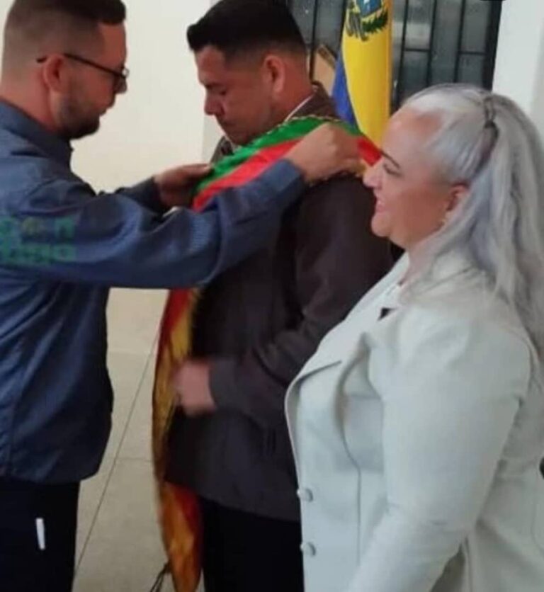 Concejo municipal de Ayacucho cuenta nueva directiva