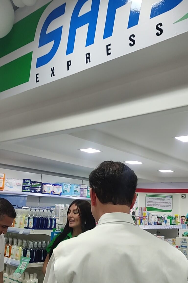 Farmacia SAAS abre una nueva sucursal express en el estado Táchira