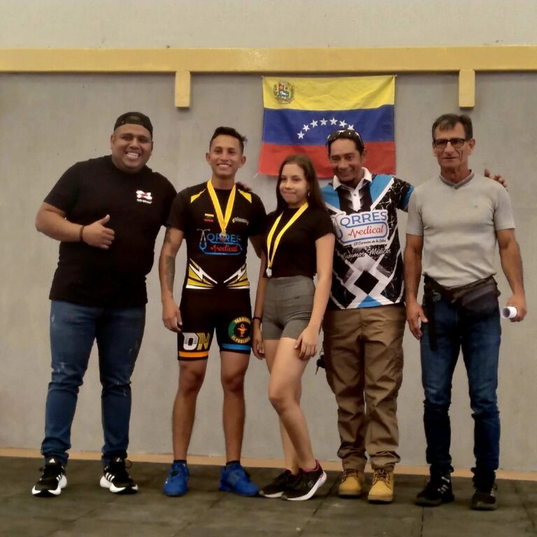 Dos rubienses campeones en levantamiento de pesas olímpicas