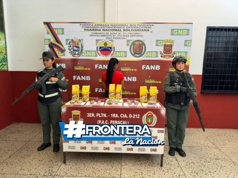 Capturan a mujer que pretendía cruzar Peracal con 12 envoltorios de droga