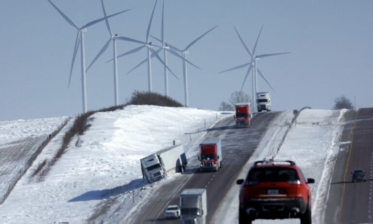 En alerta EEUU y México por frío extremo