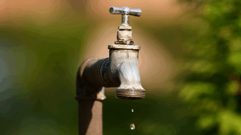 Aragua | Hidrocentro-Maracay impide a vecinos llenar envases en sus instalaciones