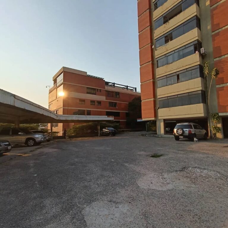 16 horas sin energía eléctrica tienen en residencias de Lotería del Táchira