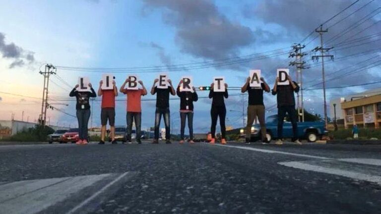 Excarcelaciones de diciembre no representan “ni siquiera el 10% de los presos políticos”, según Foro Penal