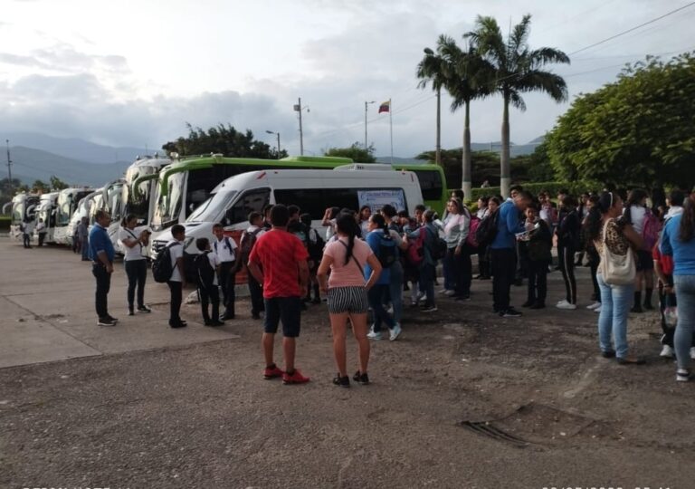 Transporte escolar de frontera se activa el 4M