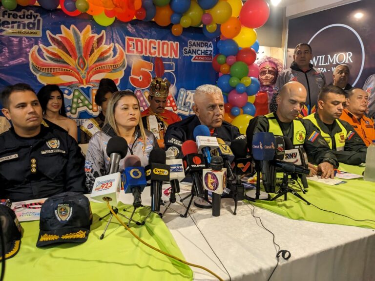 Dan inicio al Carnaval Internacional de la Frontera