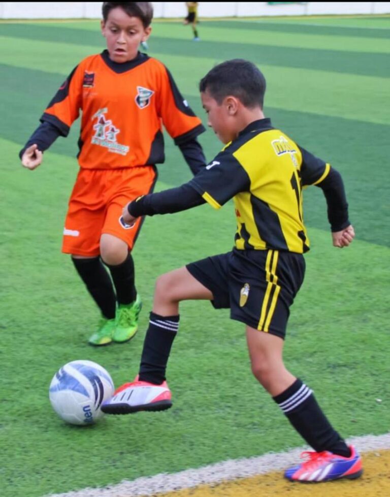 Juan Miguel Aguilar, futuro artillero del Deportivo Táchira
