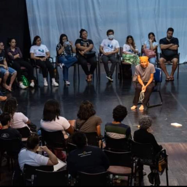 Debate sobre el teatro en el Mavet y la plaza Bolívar
