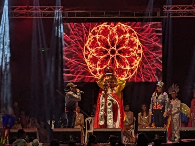 La frontera cuenta con nuevo Rey Momo