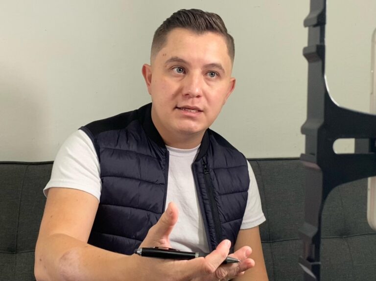 Precandidato presidencial Seir Contreras: “Me define la verdad, el amor a Dios y la palabra familia”