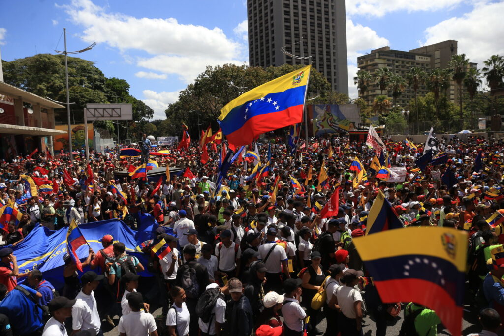 Venezuela conmemora 210 años del Día de la Juventud