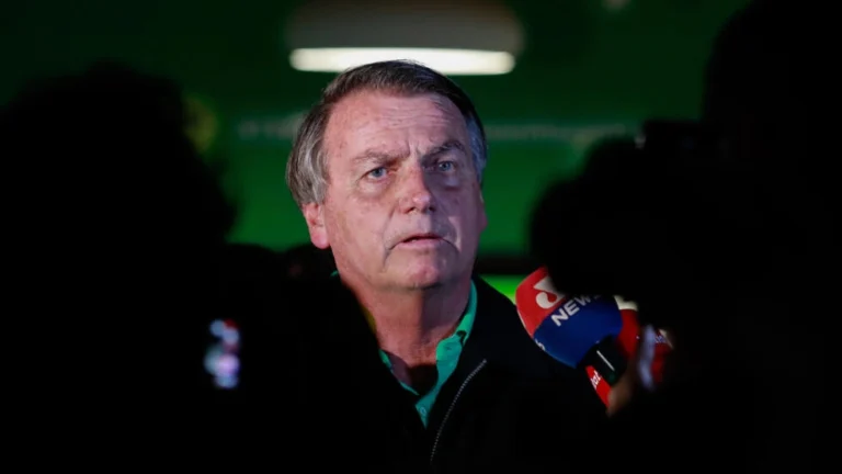 Bolsonaro señalado de tentativa de golpe de Estado en Brasil