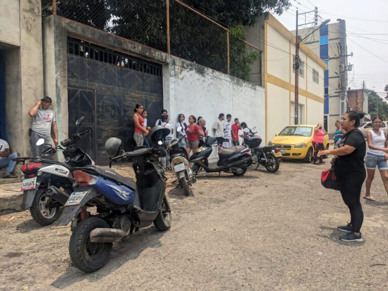 “¿Por qué la máquina del CNE está en una casa de dirigente del Psuv?”