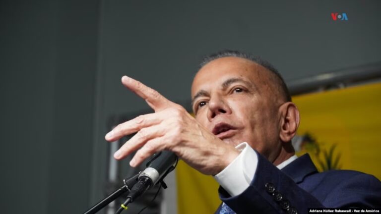 Manuel Rosales: detención de alcalde “en nada ayuda a conseguir el sosiego”