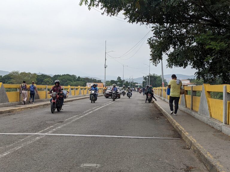 El dinamismo regresa al puente tras baja afluencia por la Semana Mayor