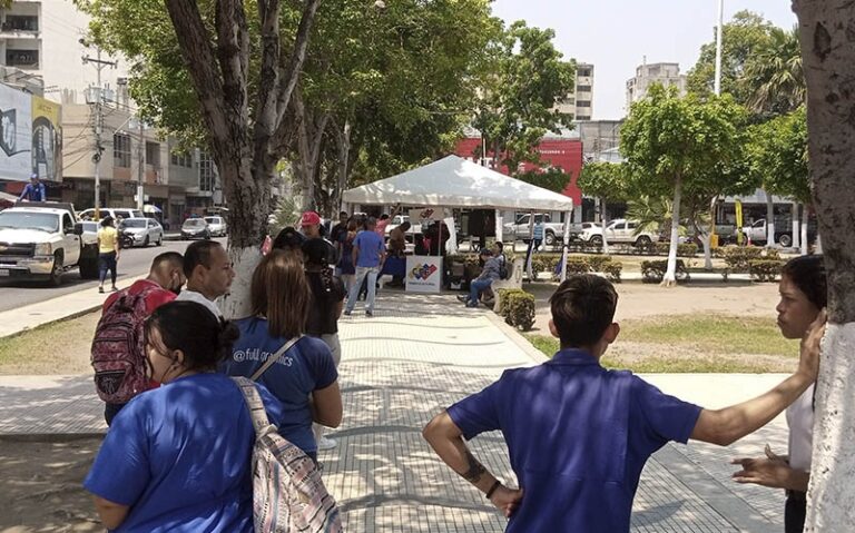 En Anzoátegui piden más maquinas a pocos días del cierre del RE