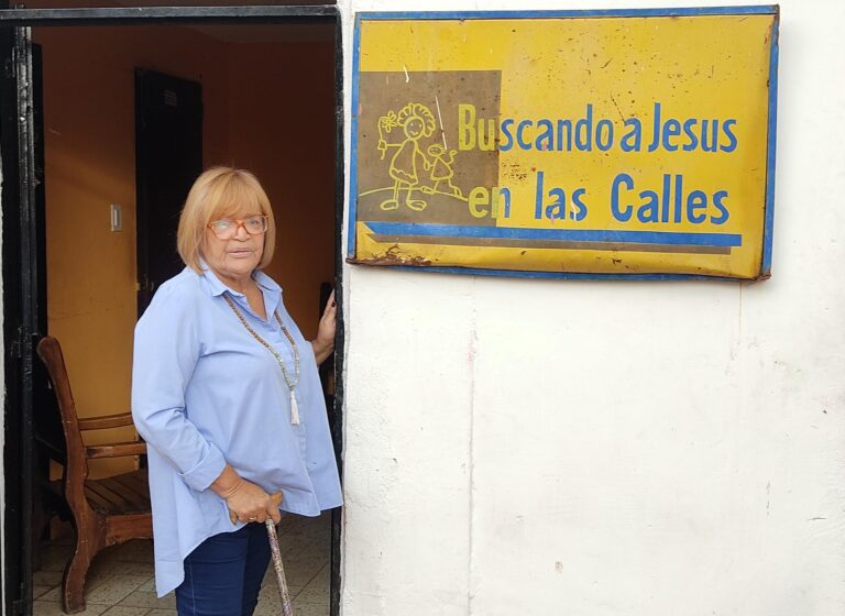 Buscando a Jesús: la inspiradora historia de Mariela Sifontes y su apostolado en las calles de San Cristóbal