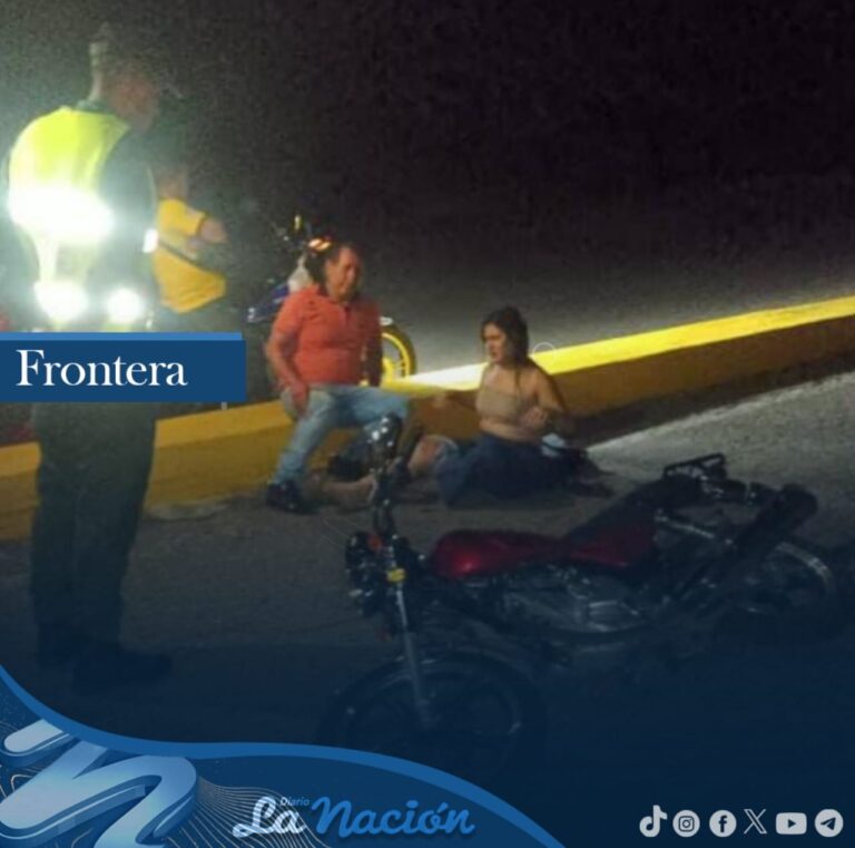Otros dos lesionados en la vía Peracal – 5 de Julio al derrapar la motocicleta