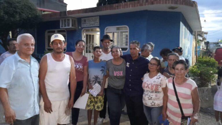 Sigue la juramentación de ‘comanditos’ en frontera