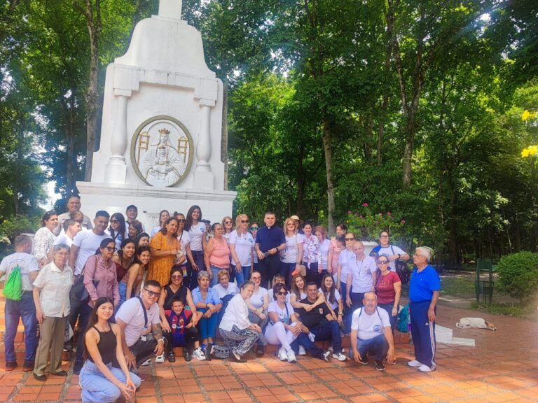 Peregrinación de fieles desde Monterrey al Santuario de Coromoto
