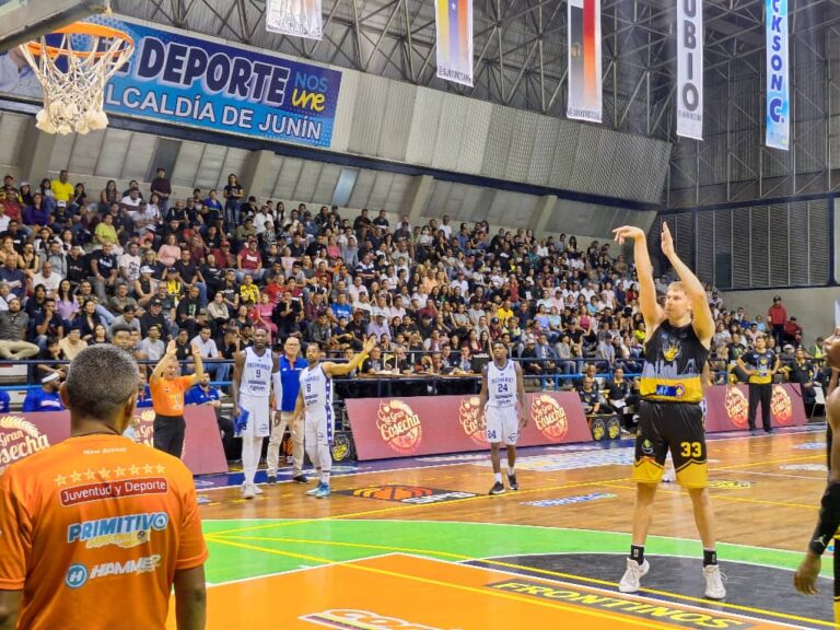 Rugieron los Frontinos para defender la cueva