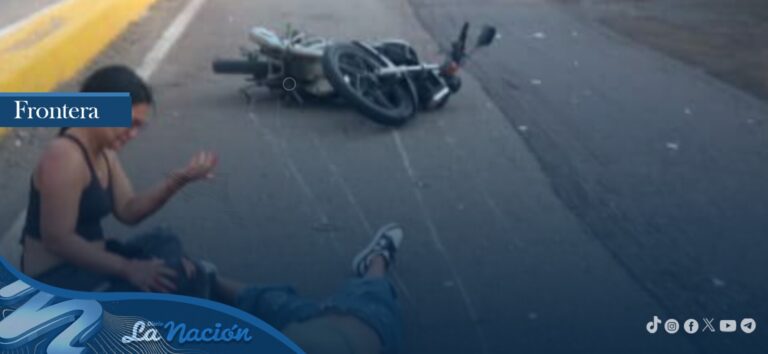 Dos mujeres lesionadas al derrapar su moto cerca del peaje de San Antonio