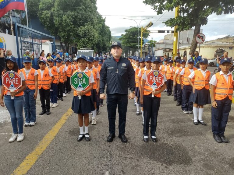 Juramentan a 60 patrulleros escolares en San Antonio del Táchira