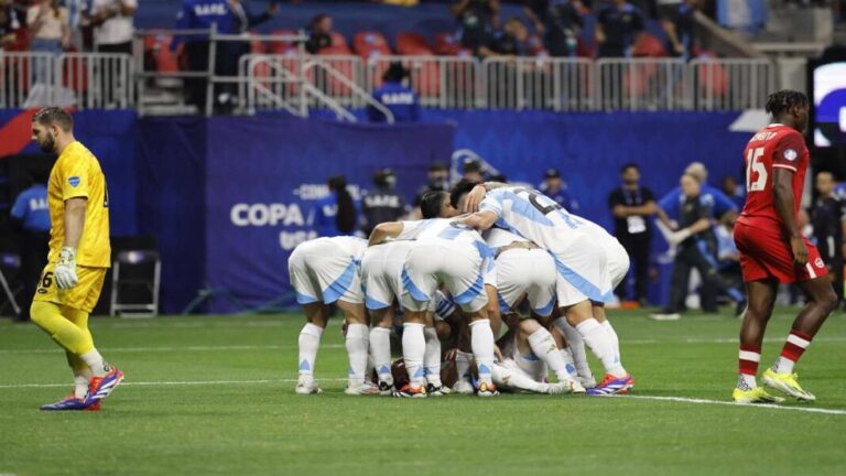 Argentina venció a Canadá en un complicado debut en la Copa América 2024