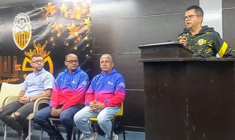 Binacional de patinaje con todos los hierros