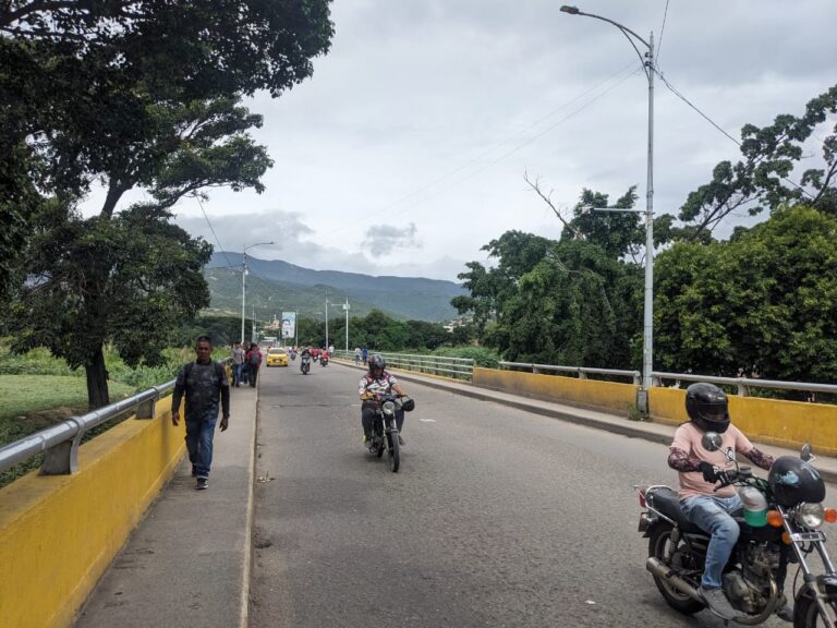 15 horas de dinamismo binacional
