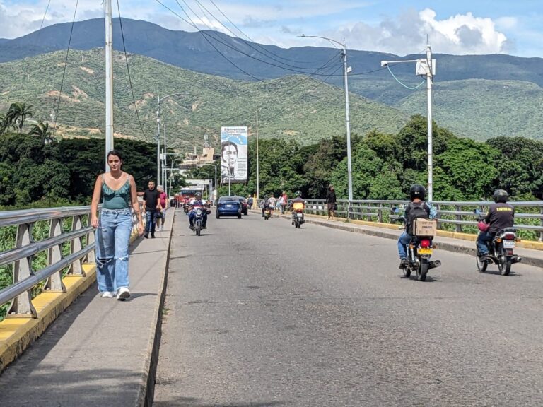 300 metros de dinamismo binacional