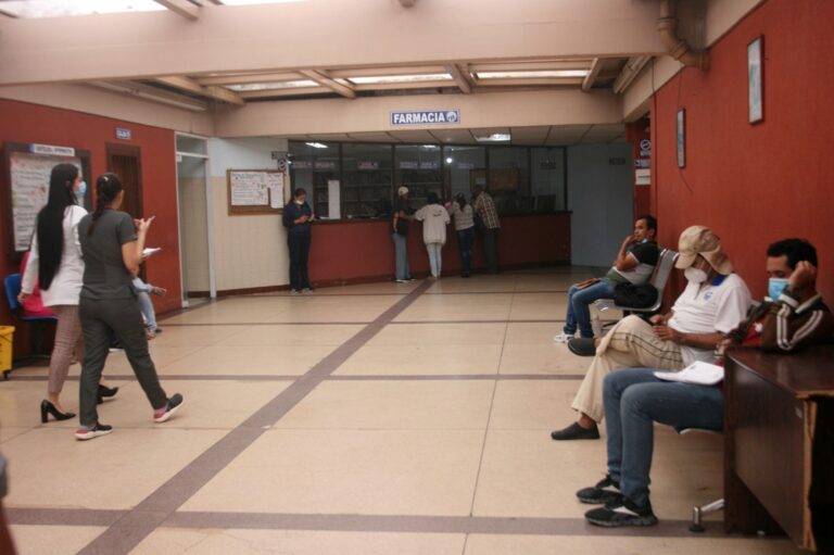 Inician plan de trabajo para ayudar a UCI pediátrica del Hospital del Ivss