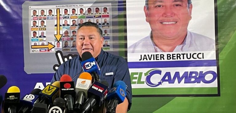 Bertucci descarta retirarse de la contienda electoral