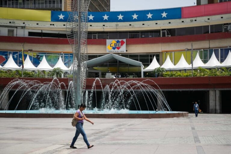 Unos 700 funcionarios de la Defensoría del Pueblo verificarán las elecciones