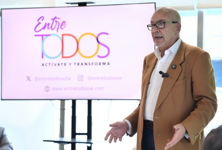 Caleca propone un compromiso histórico, en el que participe el chavismo, para recuperar la República