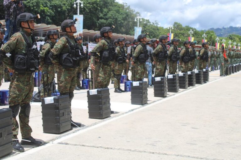 Activan el Plan República: Más de 380 mil efectivos desplegados