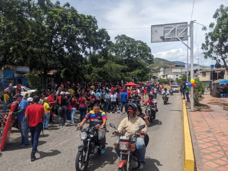 Así luce la avenida Venezuela de San Antonio por acto convocado por el PSUV