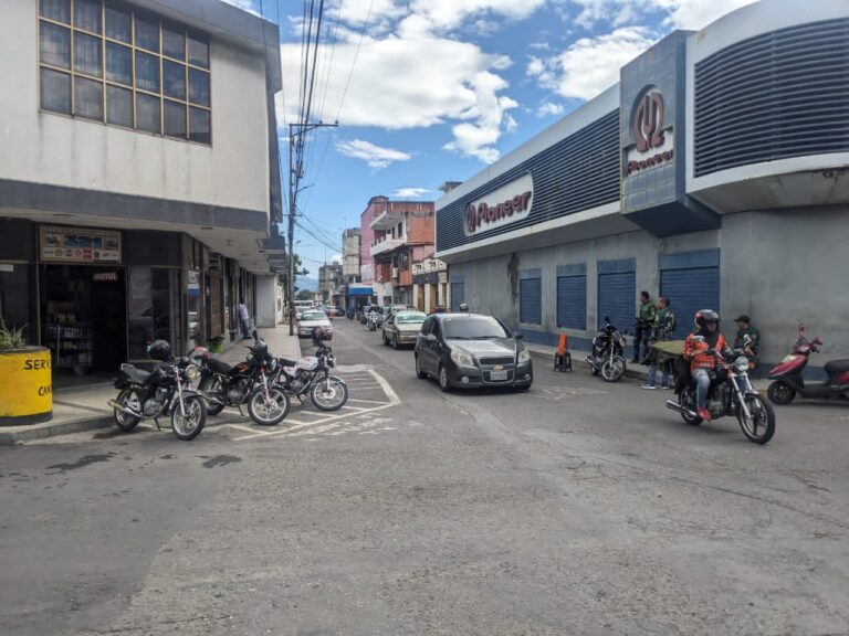 Migración golpea al gremio de mototaxistas de la frontera