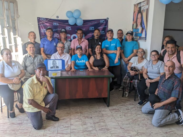 Se deslindan de AD para apoyar al candidato de la Unidad