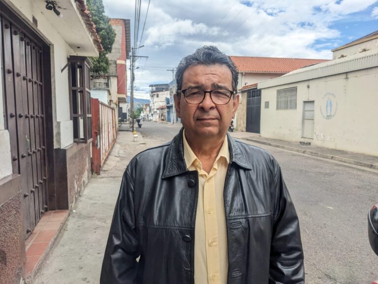 «Fuentes militares me aseguran que sí va haber cierre de frontera»: Concejal