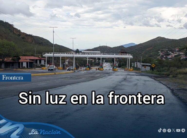 Sin luz en la frontera