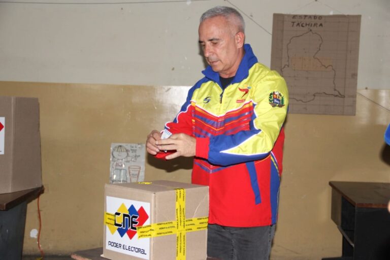“Tachirenses asistieron a votar en paz”