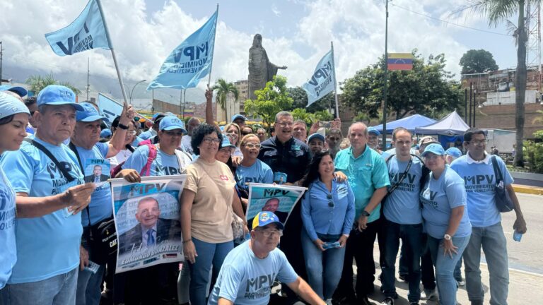 El pueblo va a volver a ser el jefe de nuestro sistema democrático, afirmó Simón Calzadilla
